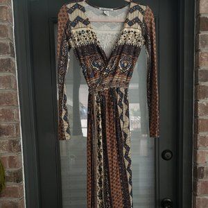 Novella Royale Siren dress with high slit, maxi dress